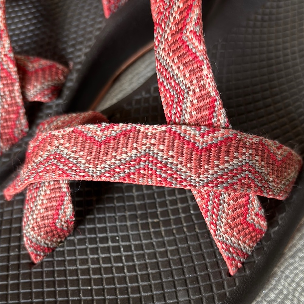 Chaco Peach/Brown Z1 Classic Sandals with Toe loop - Picture 7 of 8